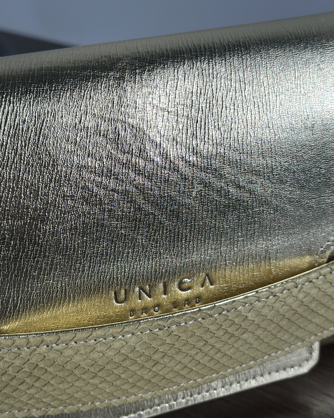 Vega - Oro Champagne Metallizzato
